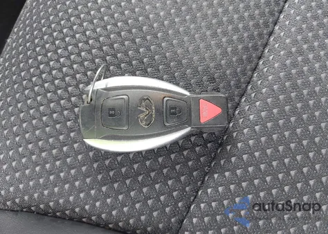 2018 Infiniti Qx30 Luxe z USA, uszkodzony, nr VIN SJKCH5CP0JA005056